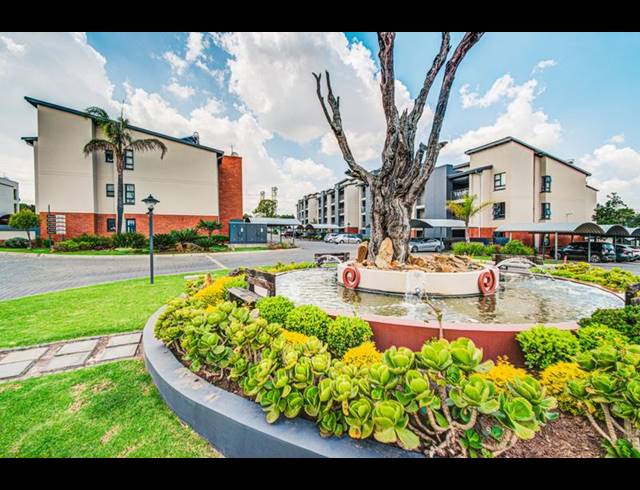 1 BEDROOM APARTMENT FOR SALE IN SEBENZA